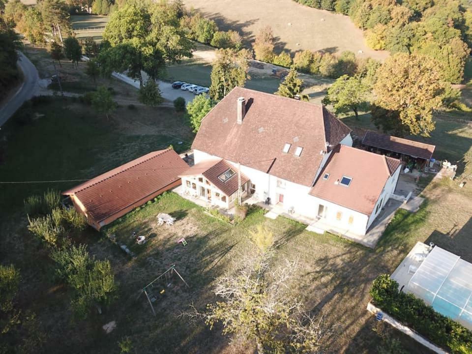 Montmorot La Ferme De Montard Bed & Breakfast エクステリア 写真